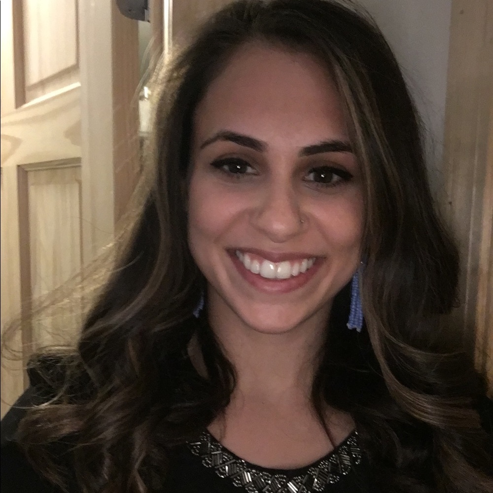 Meet your Posher, Danielle